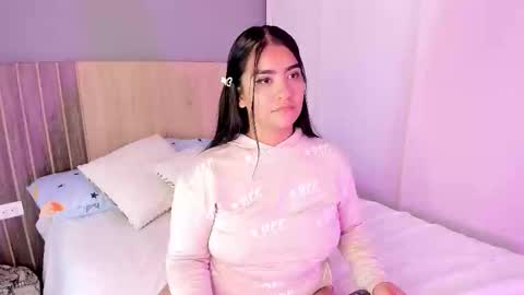 Hanna online show from November 12, 3:15 am