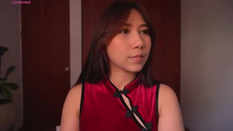 Mizi online show from February 25, 9:15 pm