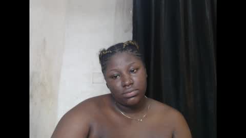 happyslut7 online show from October 13, 7:05 pm