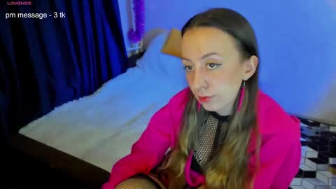 Stephanie online show from February 18, 4:49 pm