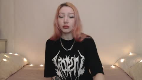 Emily online show from May 10, 10:34 pm
