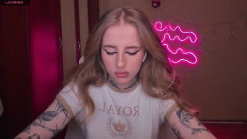 Julia online show from February 15, 5:19 am