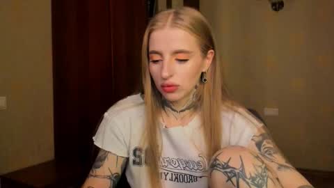 Julia online show from September 15, 5:49 am