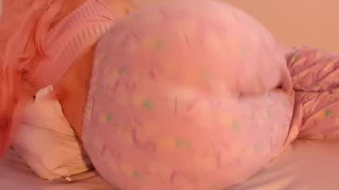 Annie online show from September 28, 6:42 am