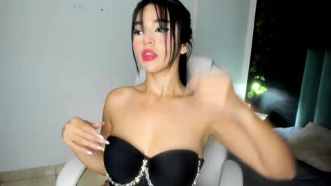 harleyqueen_robbie online show from March 8, 8:02 pm