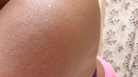 Harmonie Marquise online show from March 4, 5:24 pm