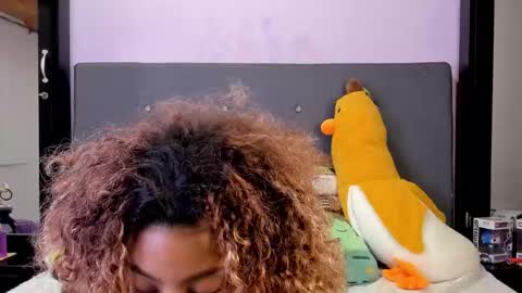 Harmony Hill online show from December 1, 1:09 am