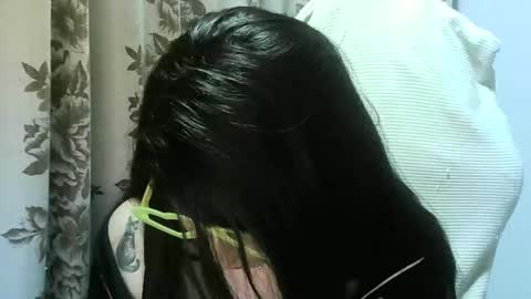 lady online show from November 3, 4:38 am