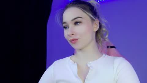 Anna online show from February 20, 5:03 pm