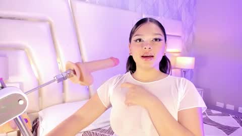 hatsajones online show from March 6, 5:13 am