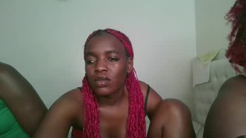 havanna_p1 online show from July 1, 10:26 am