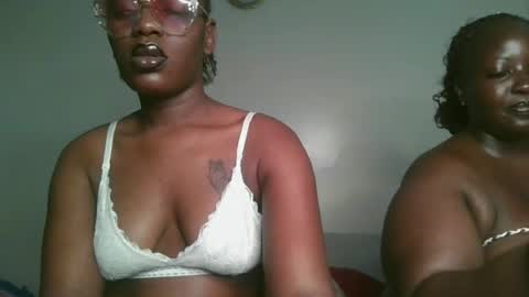 havanna_p1 online show from July 28, 11:17 am
