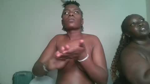 havanna_p1 online show from July 30, 8:26 am