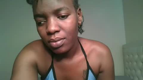 havanna_p1 online show from July 24, 11:19 am