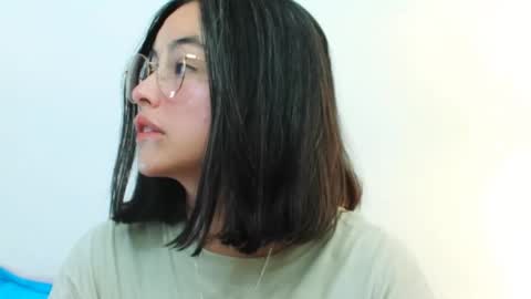 hawaiibliss_18 online show from February 12, 10:11 pm