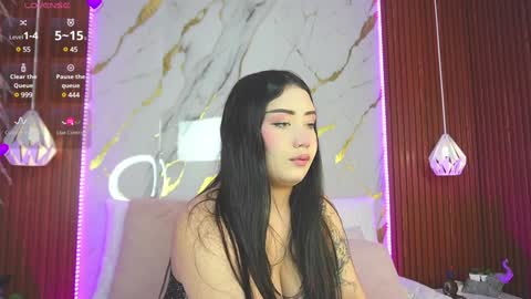 haylie  See you tonight at 8pm Colombia time online show from January 19, 2:25 am