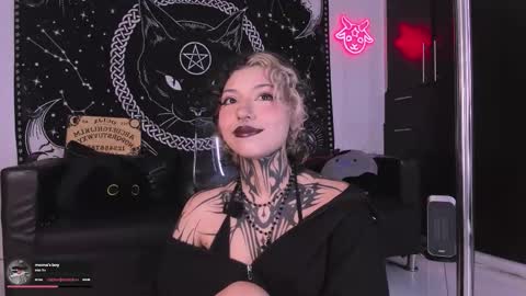 Hazell Witch online show from February 5, 4:43 pm