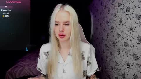 Valeria online show from February 8, 5:40 am