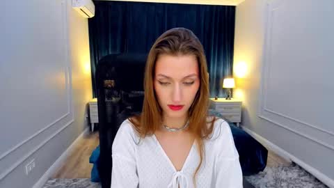 heartedlove_1 online show from February 10, 3:35 am