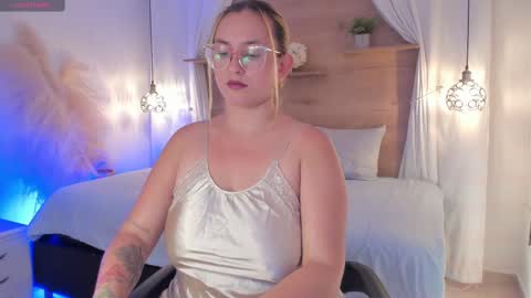 ANTARA REY online show from February 21, 7:21 pm