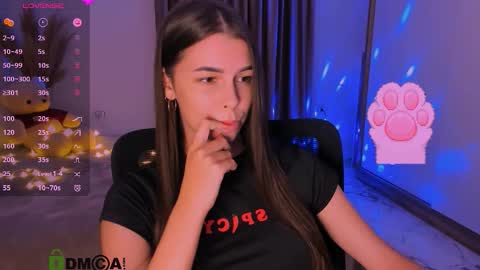 Heiley online show from October 13, 8:33 pm