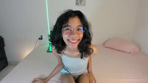   online show from December 21, 10:03 pm