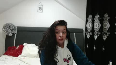 helenhh online show from February 11, 10:25 am