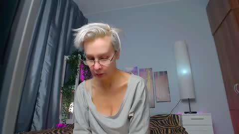 Helga online show from January 31, 4:36 am