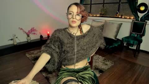 Heliconia online show from March 18, 12:15 am