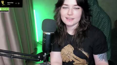 Red online show from March 30, 9:03 pm