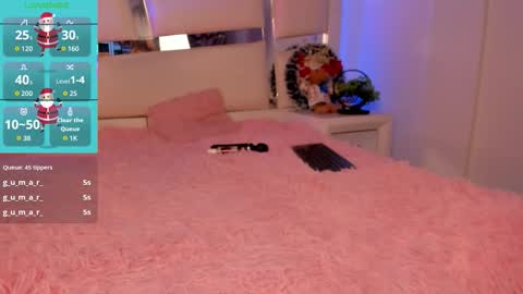 hellen__smith_ online show from January 7, 8:45 pm