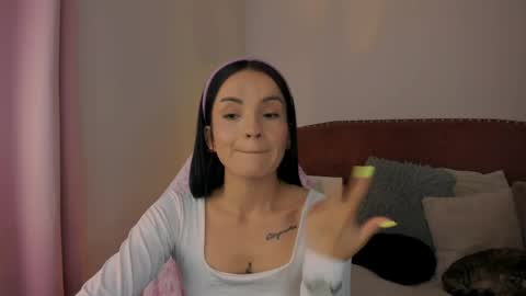 Jessica Sofia  online show from April 19, 3:50 am