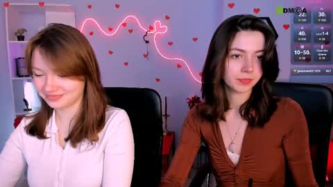 Helli online show from March 24, 8:36 pm