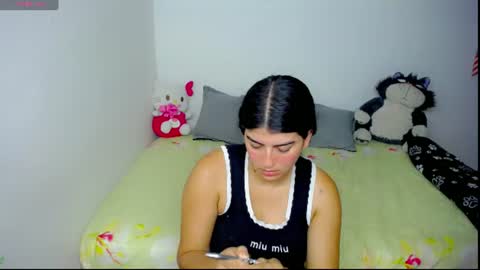 helloo_kityy25 online show from July 14, 5:17 pm