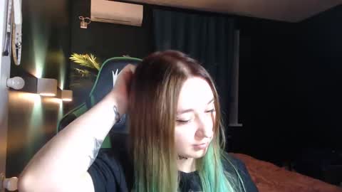 Hentaishiing online show from May 28, 6:28 pm