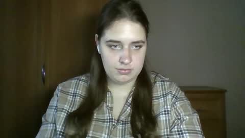 hess_luna_ online show from October 29, 10:30 am