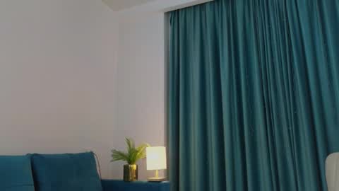 Audrey online show from October 16, 3:36 pm