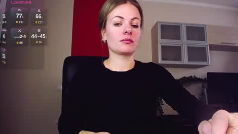 Lina online show from October 23, 8:42 am