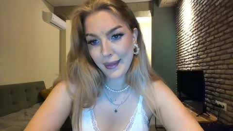 Hi lina online show from June 11, 2:53 am