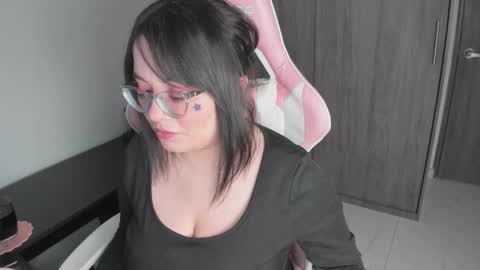 hikaru_arimura online show from November 20, 12:28 pm