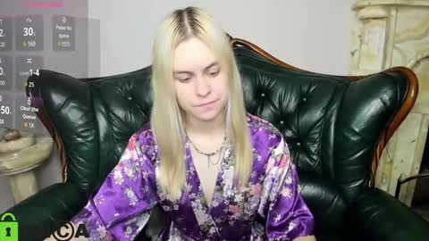 hilleva online show from November 27, 8:50 am