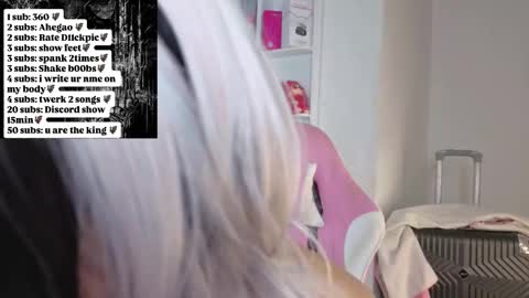 hillsdandarkie_44 online show from October 16, 2:58 am