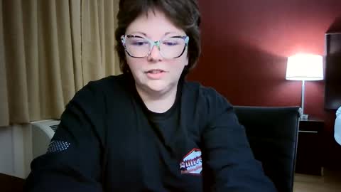 Bella online show from March 6, 2:09 am