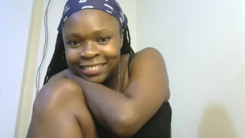 holy_ebony online show from March 31, 5:46 pm