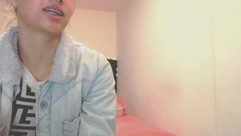 Juli online show from April 3, 4:10 am