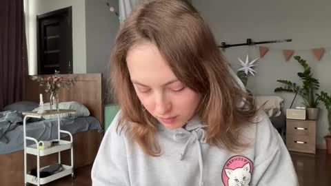 dori not holy get my tg channel with link from description under last photo online show from January 17, 12:23 pm