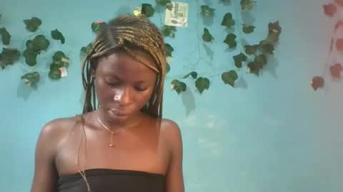 Queen online show from September 30, 8:09 am