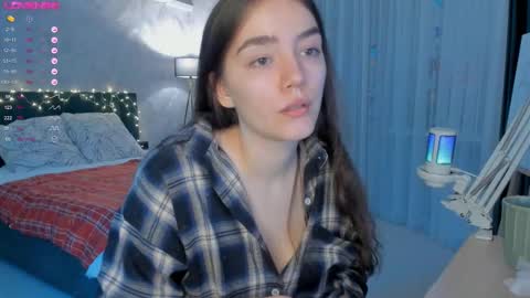 Chantal online show from October 25, 5:42 pm