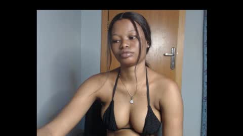 Sonia online show from February 18, 3:33 pm