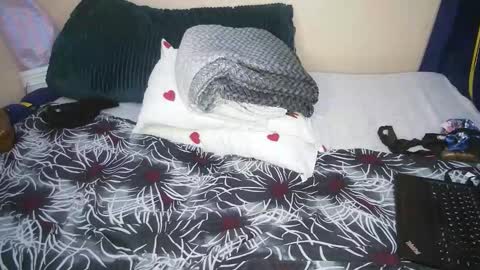 honey_nubia0 online show from March 9, 6:11 pm